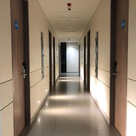 Citrip Hotel Simpang Lima Semarang Luaran gambar