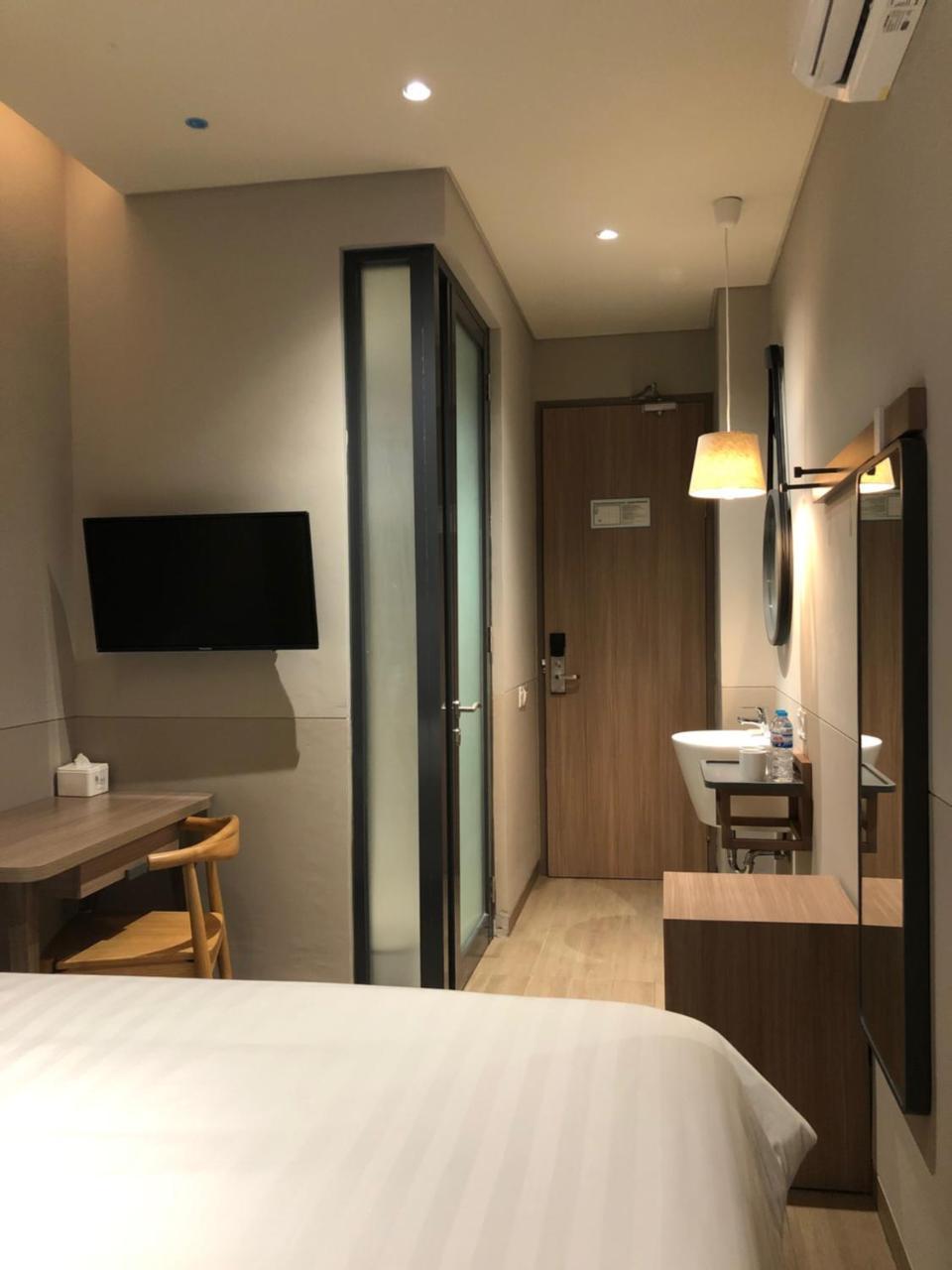 Citrip Hotel Simpang Lima Semarang Luaran gambar