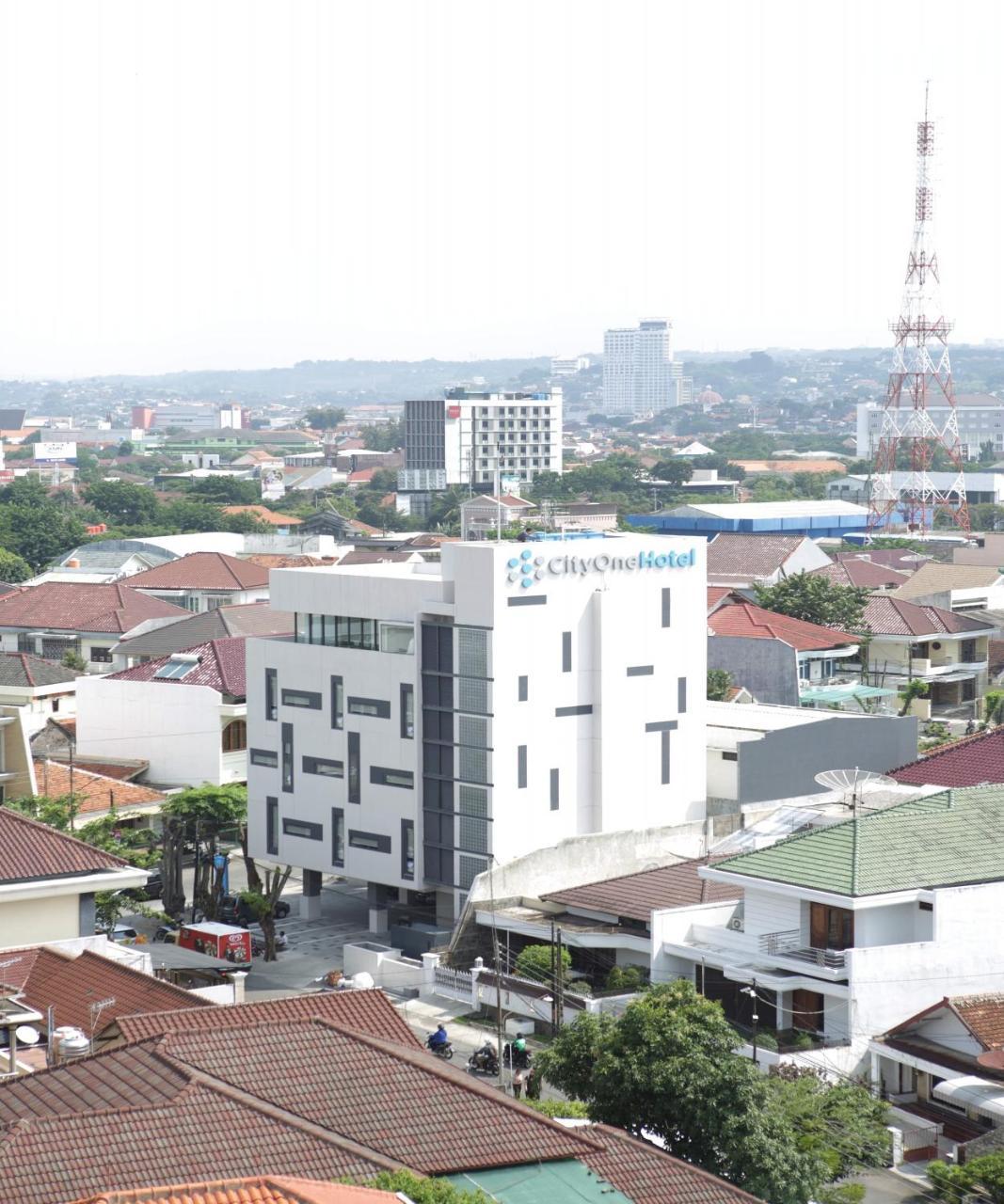Citrip Hotel Simpang Lima Semarang Luaran gambar